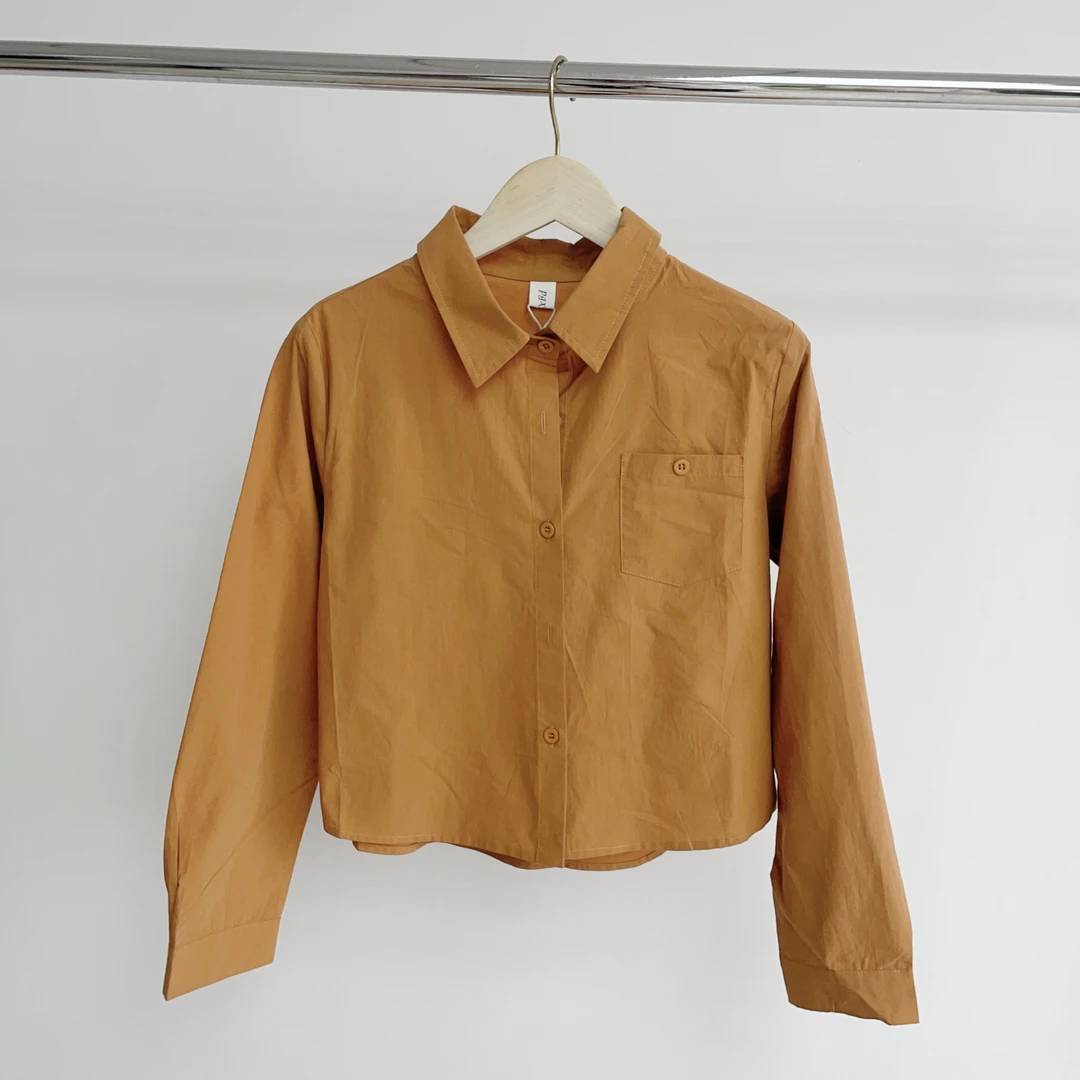 L122 棕黄色显瘦翻领休闲衬衫