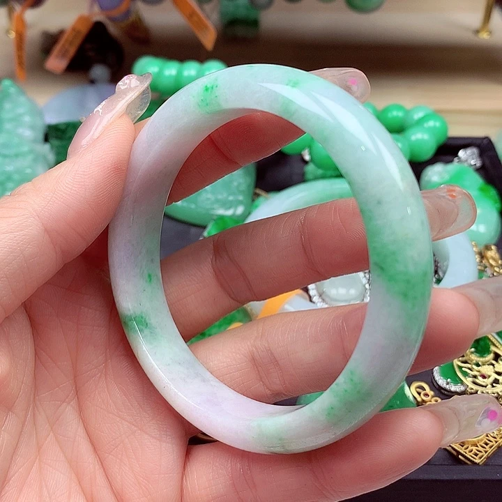翡翠未镶嵌手镯翡翠