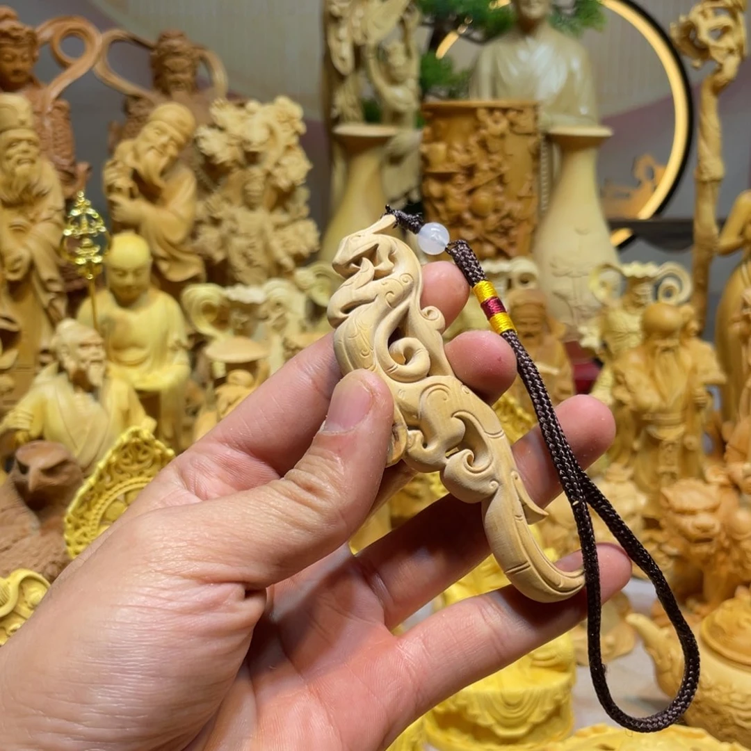 黄杨木小叶瑕疵龙