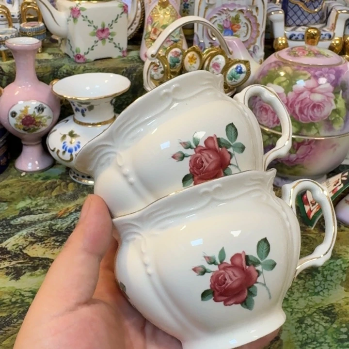 鹿与海陶瓷家居有限公司