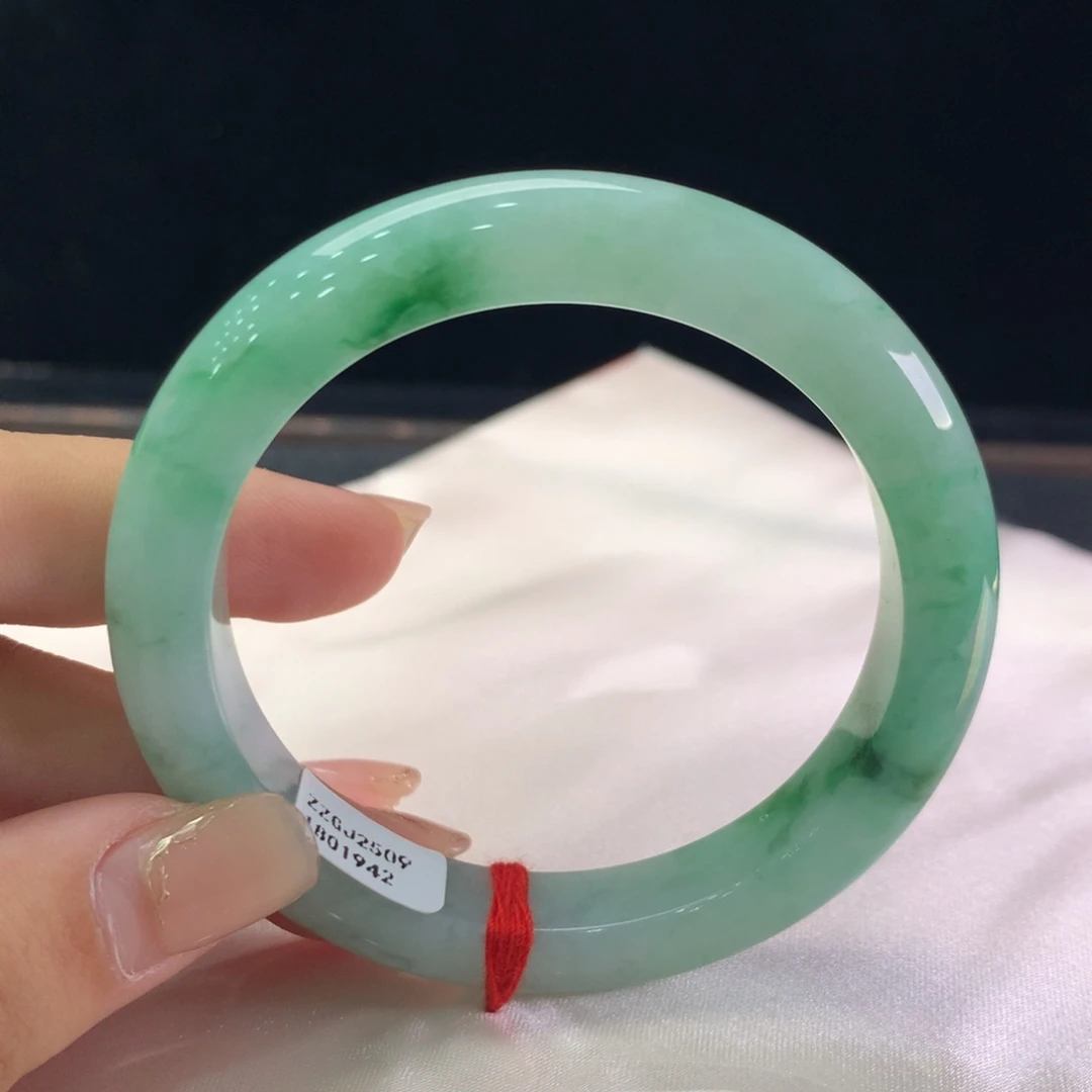 未镶嵌手镯翡翠缅甸A货翡翠 种水辣阳绿52 53