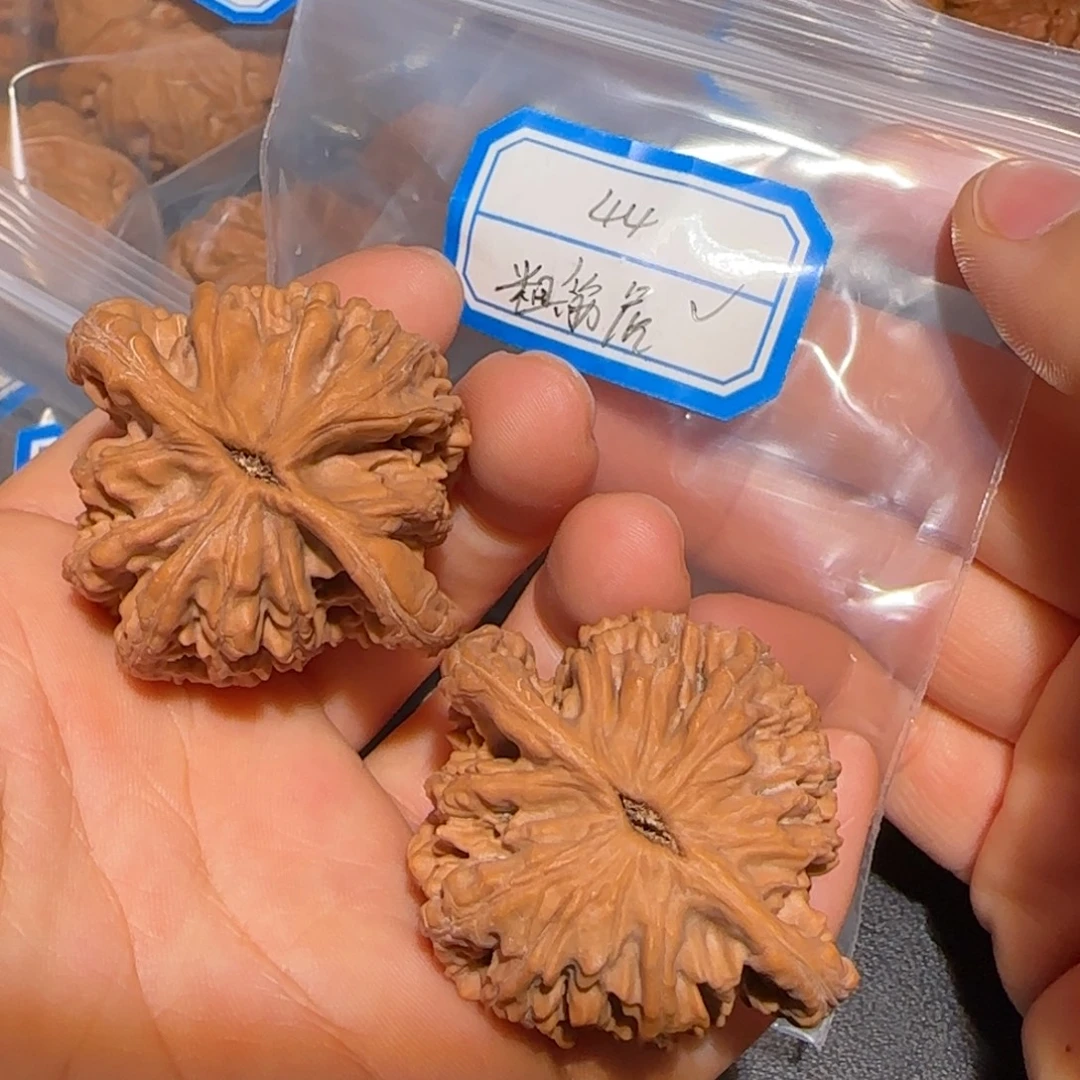 把件文玩核桃飞飞飞飞
