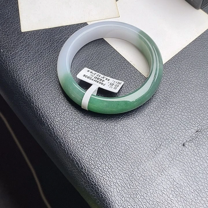 未镶嵌手镯翡翠56圈口