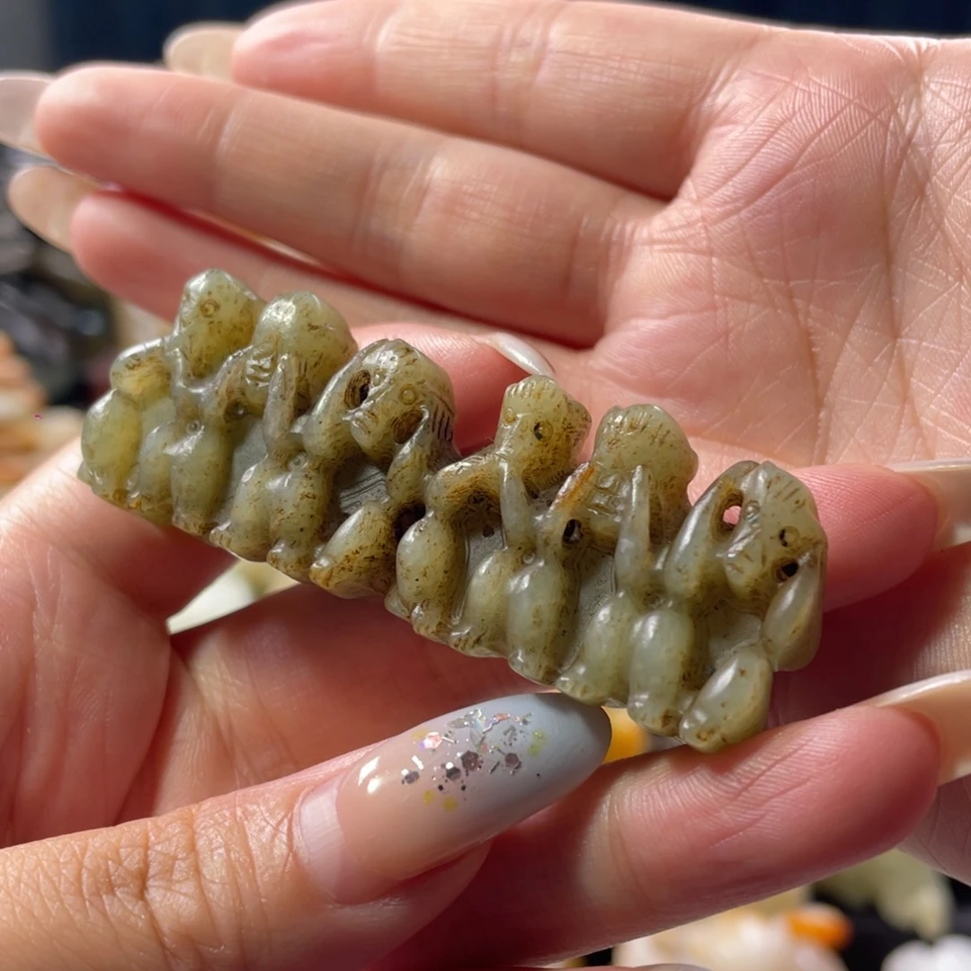 和田玉未镶嵌把件2