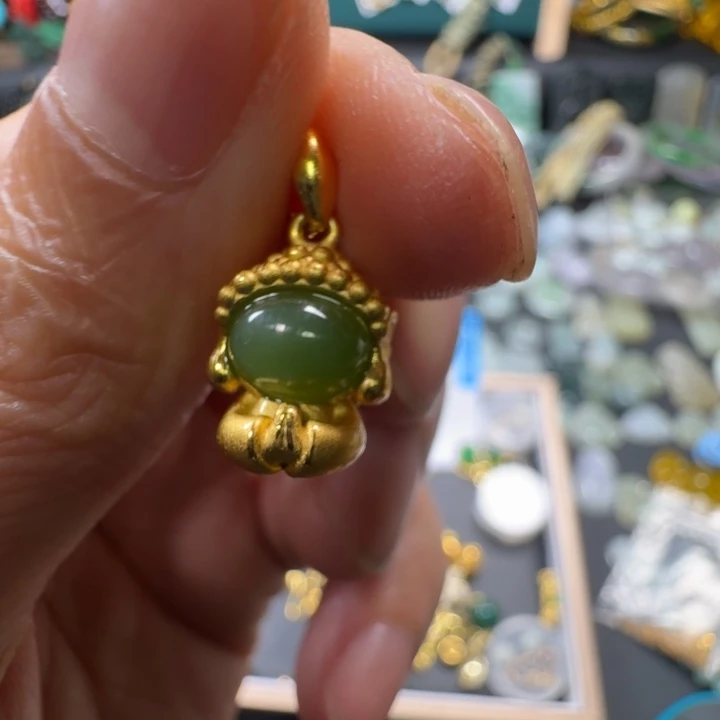 和田玉合金吊坠(赠链)宝宝佛