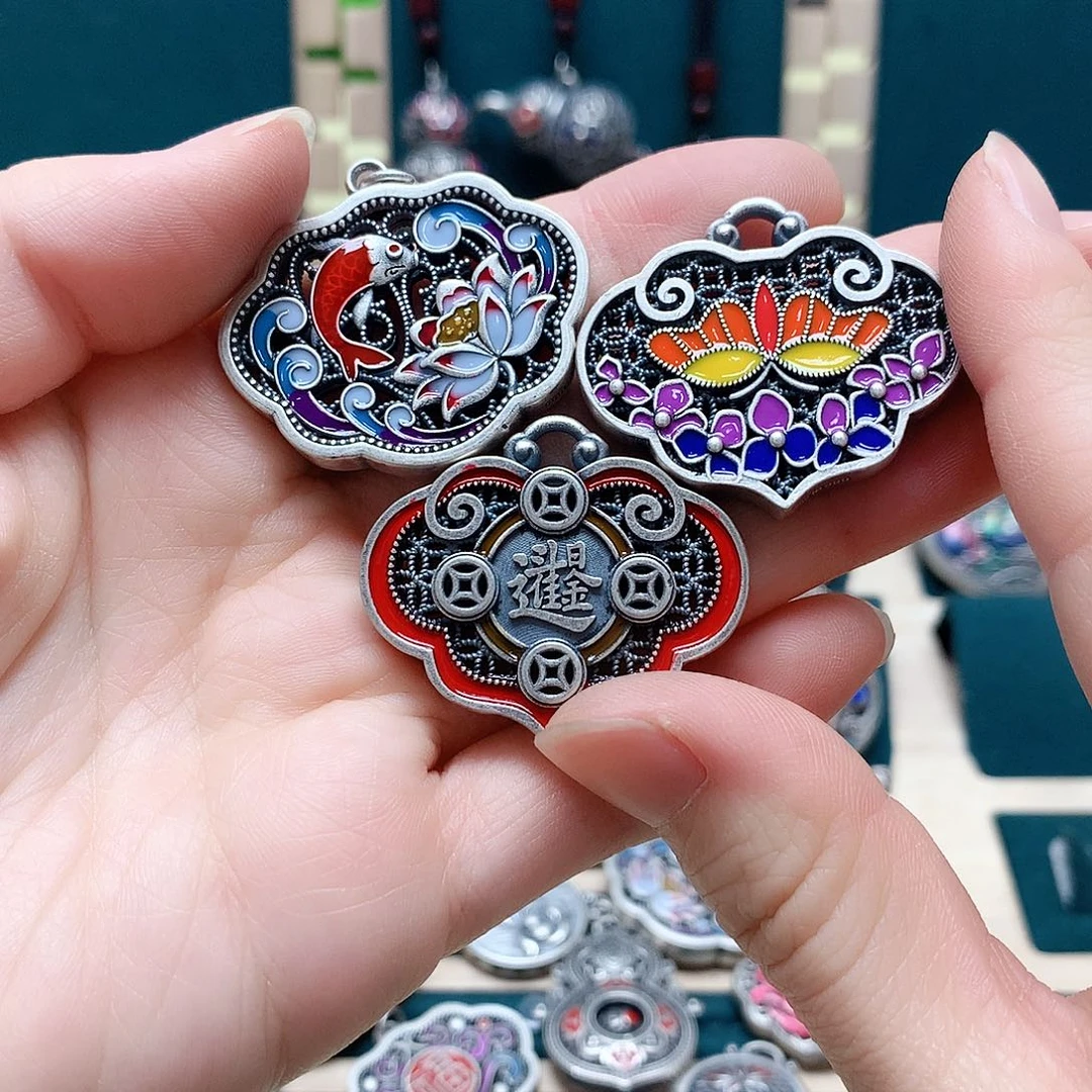 足银玻璃足银吊坠