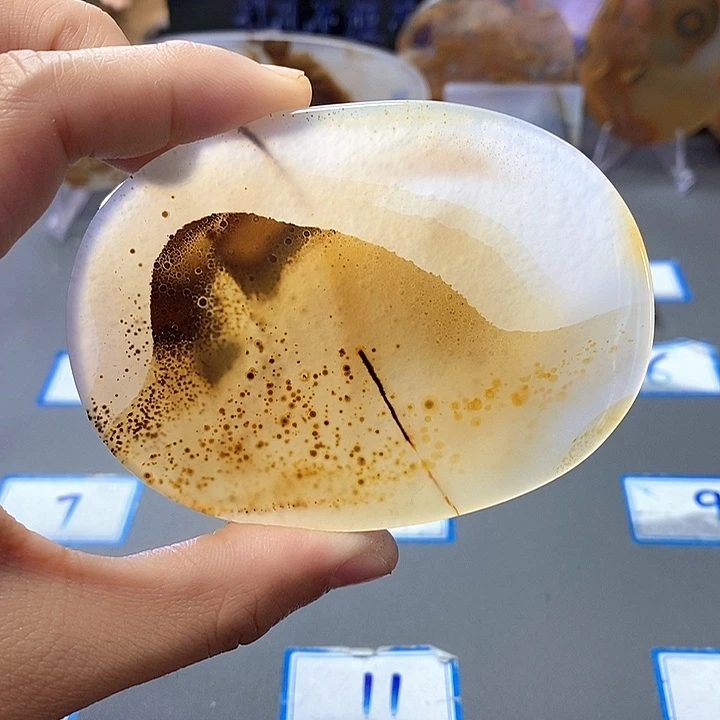 玛瑙/玉髓未镶嵌珠宝半成品