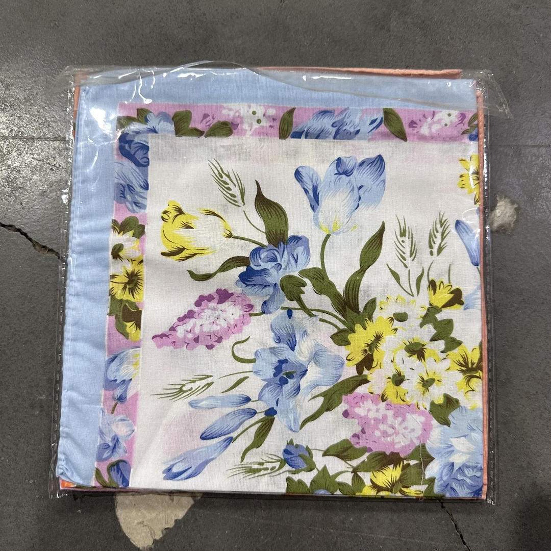 LLA189印花手帕40cm方三条出