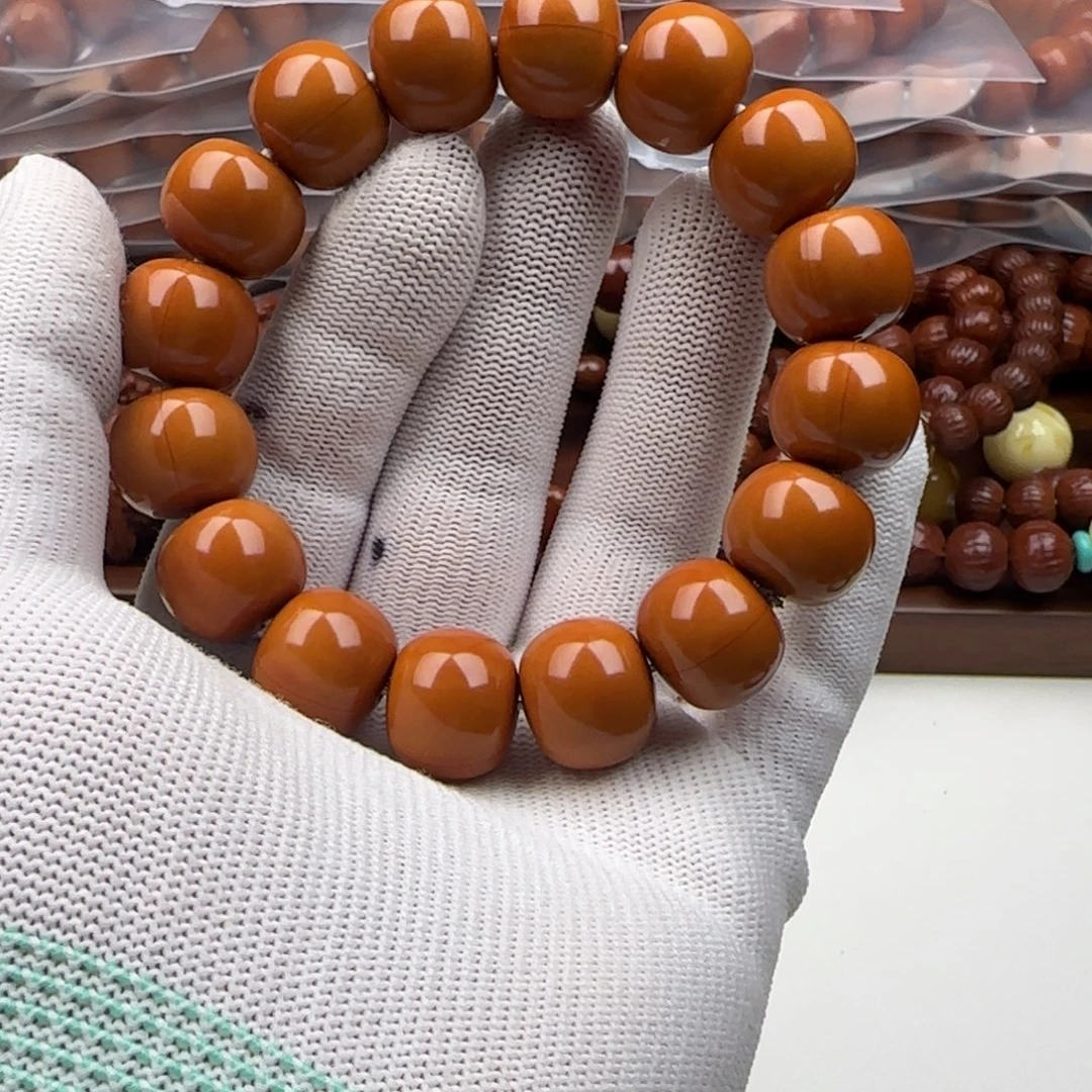 临***欢猴头核桃手串猴头