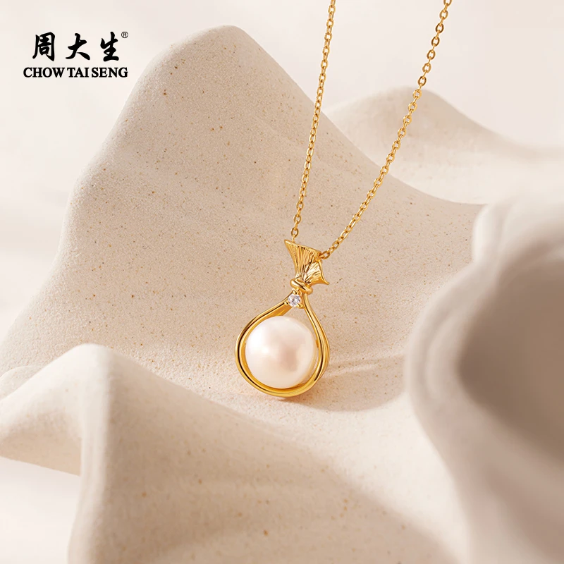 周大生福袋珍珠项链S925纯银镀金钱袋子送长辈必选吊坠女