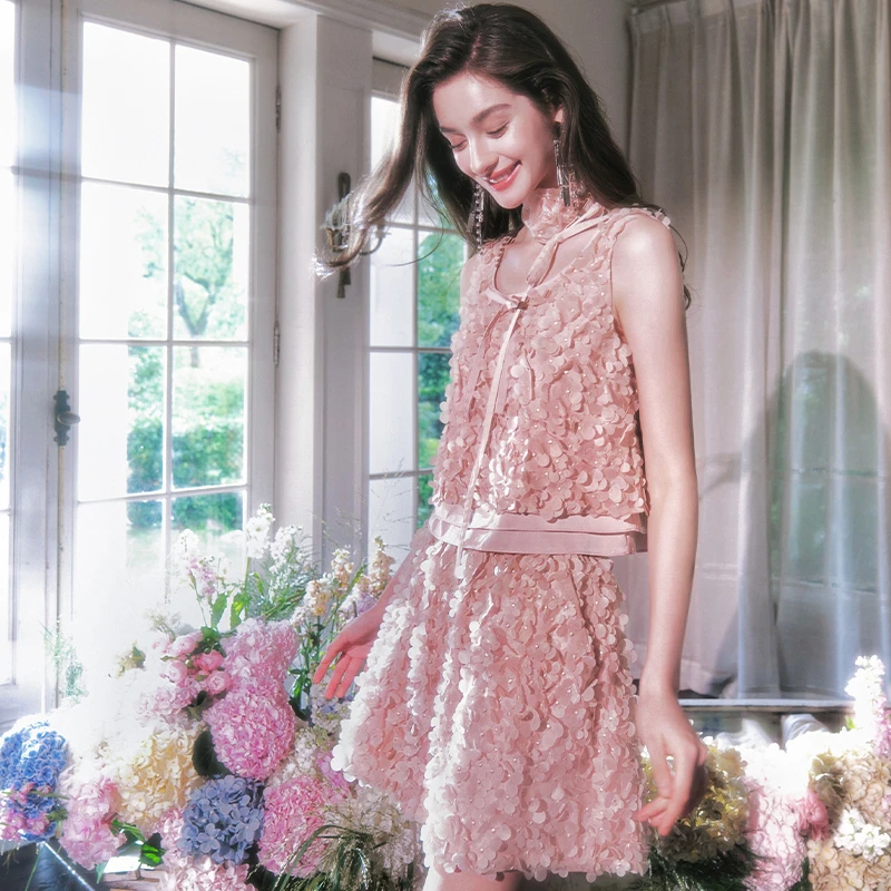 FLONAKED粉色立体花圆领无袖短上衣+短裤FN2FTA006