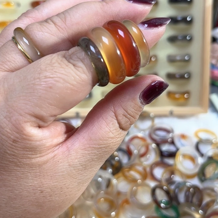 玛瑙/玉髓戒指未镶嵌小*致