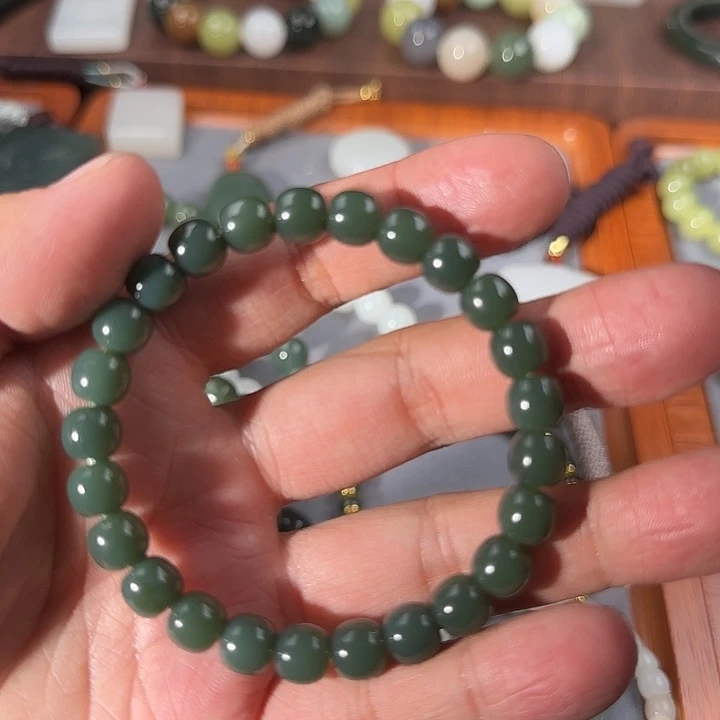 和田玉（糖玉）未镶嵌手链