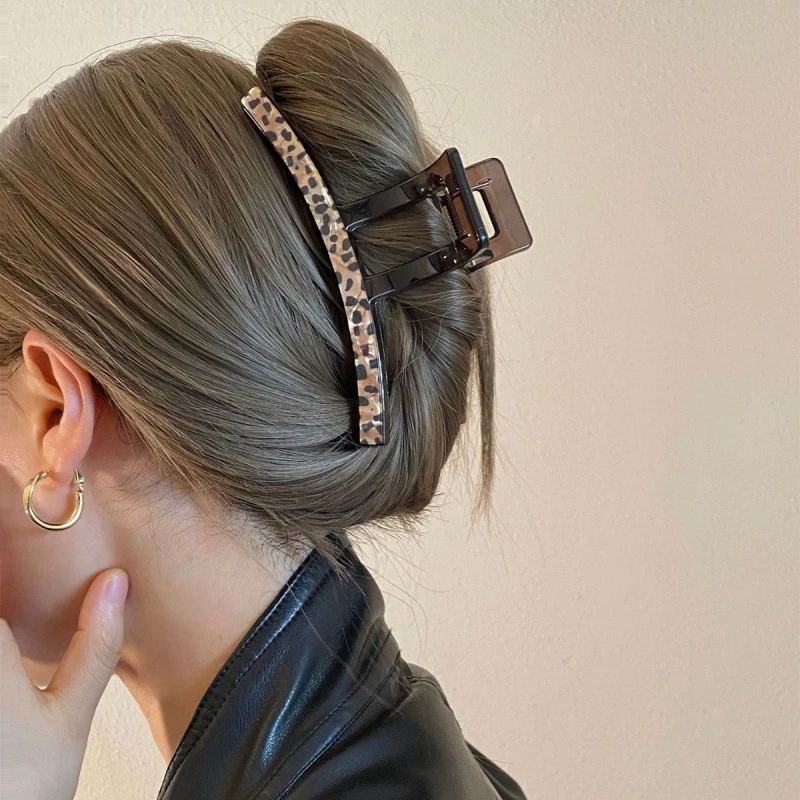 法式老钱风复古豹纹一字抓夹轻奢后脑勺盘发鲨鱼夹时尚发夹发饰女
