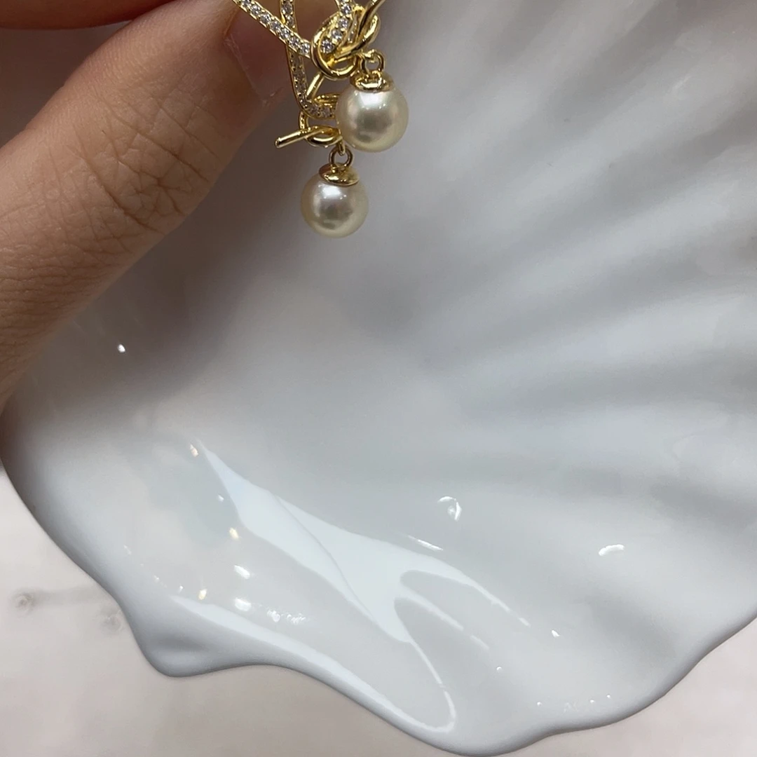 银S925镶嵌海水珍珠耳饰