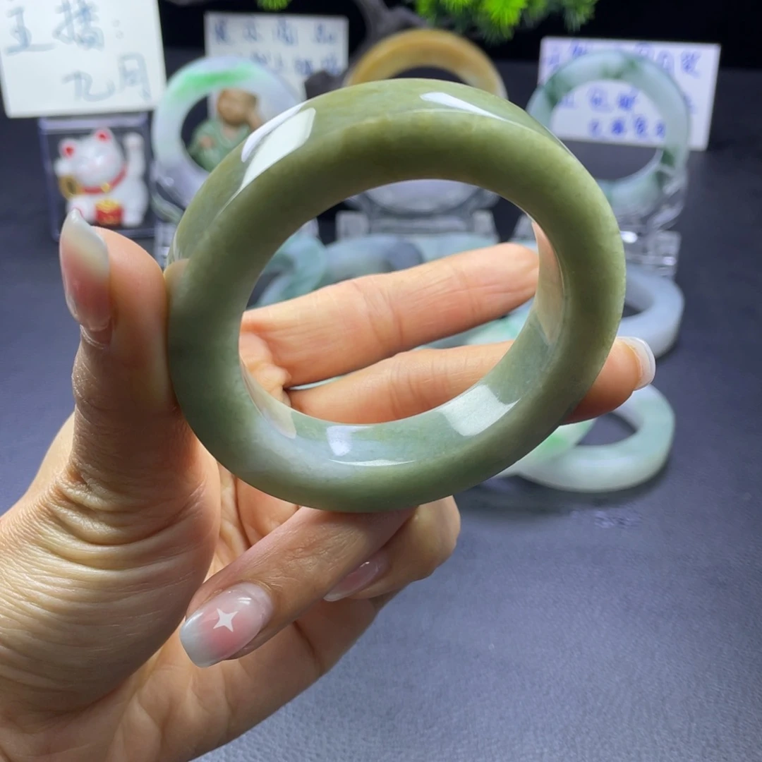 定制翡翠未镶嵌正