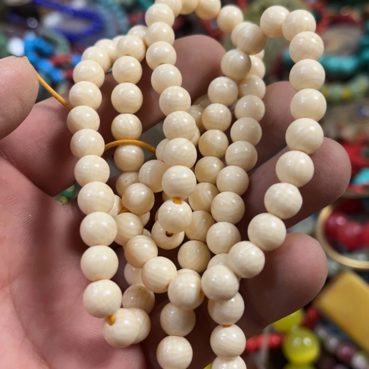 未镶嵌和田玉（糖玉）挂件