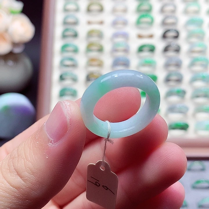 翡翠未镶嵌戒指19号