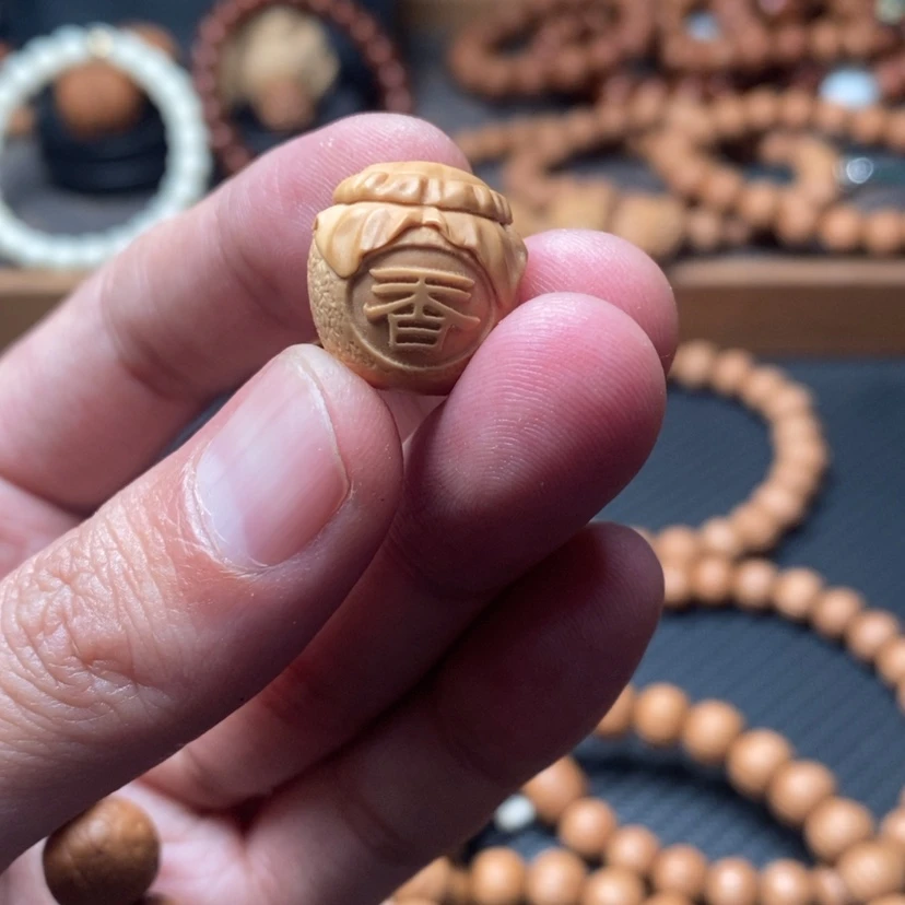 【闪购商品】猴头核桃吊坠?****?酒桶雕刻