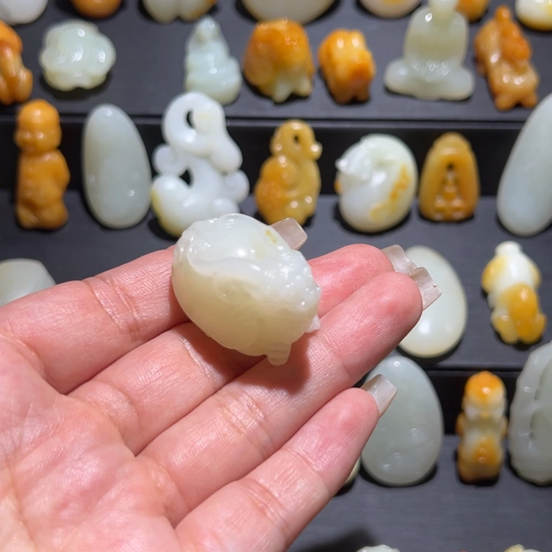 和田玉未镶嵌颈饰✈️****