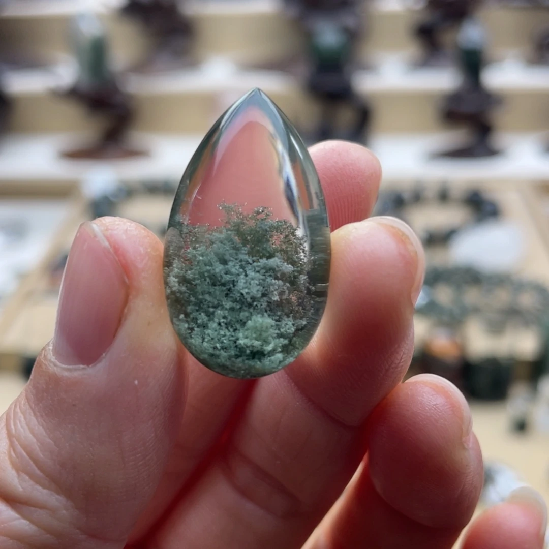 水晶未镶嵌颈饰绿幽灵聚宝盆水滴