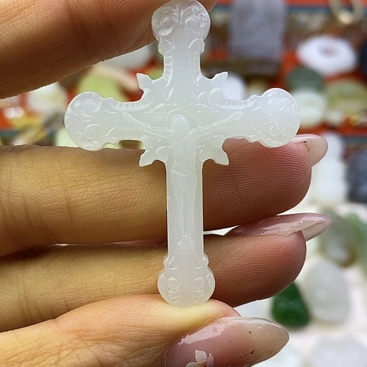 和田玉未镶嵌颈饰白玉十字架吊坠