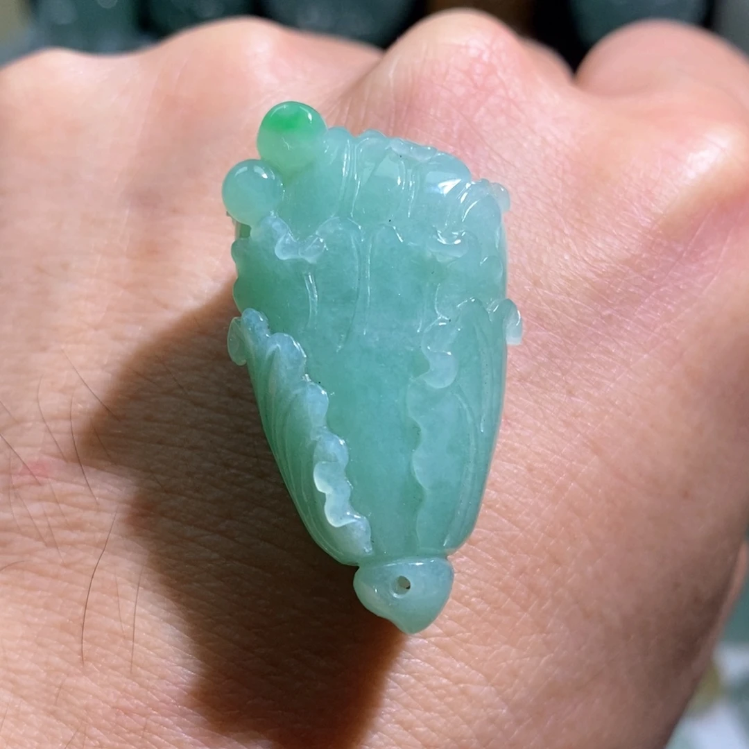 定制翡翠未镶嵌阳绿百财