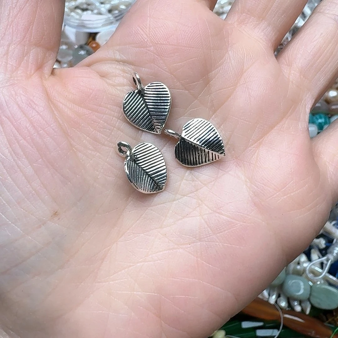 玛瑙/玉髓未镶嵌珠宝半成品2颗泰银树叶