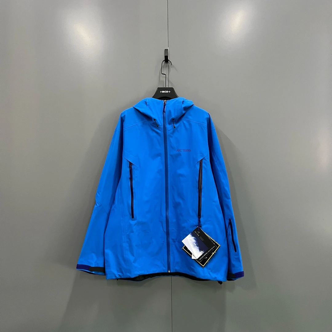 未使用 maje jp 蓝色印花logo冲锋衣 XL码 011633
