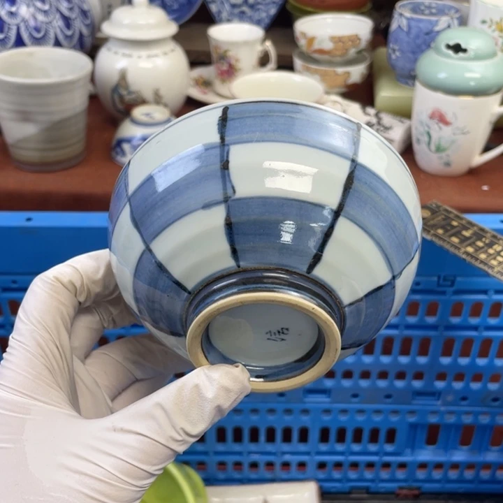 他家瓷器真美…开播了