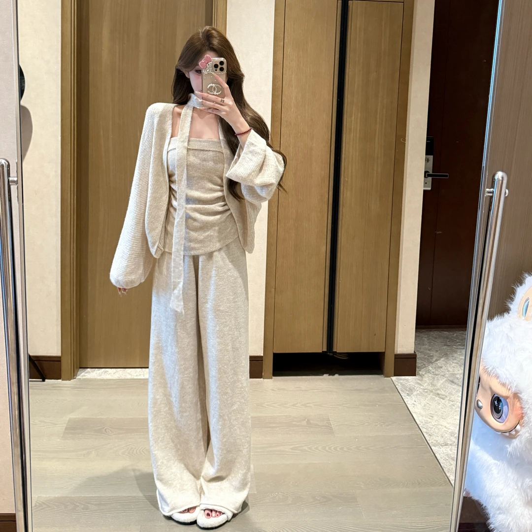 周周·【韩系慵懒】抹胸上衣披肩休闲裤套装