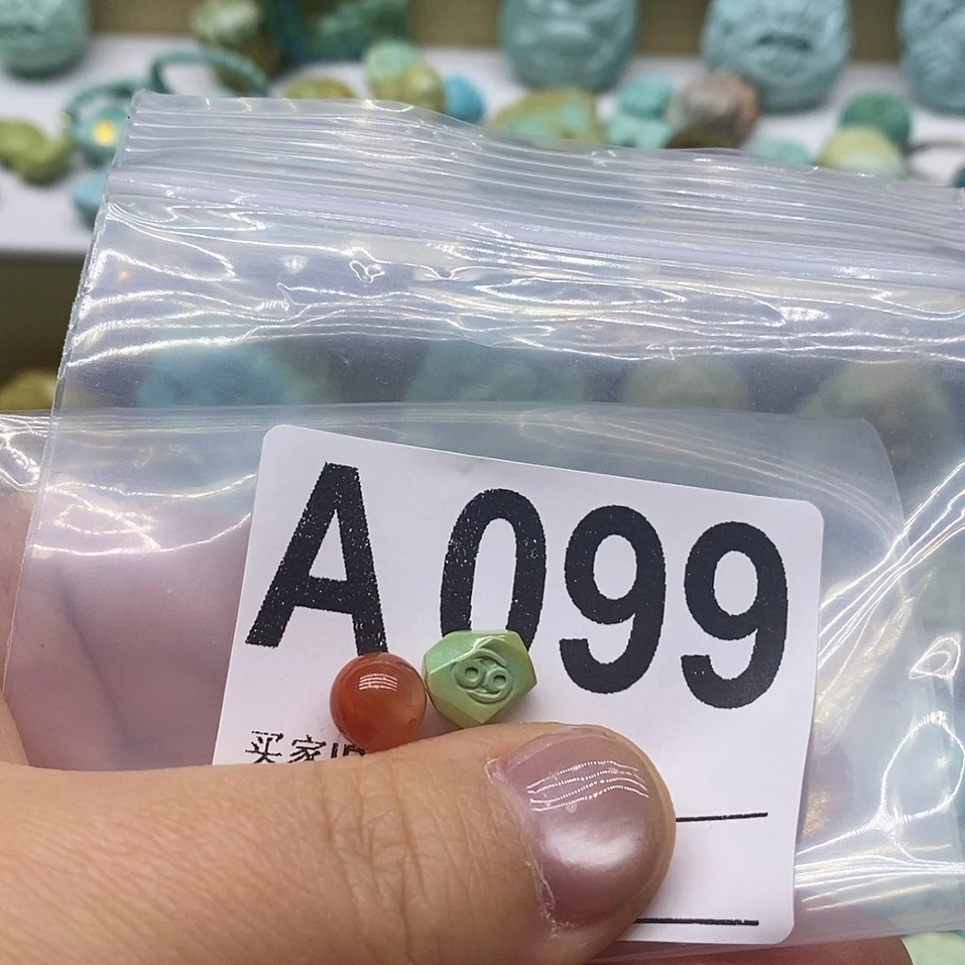 未镶嵌南红玛瑙珠宝奇石