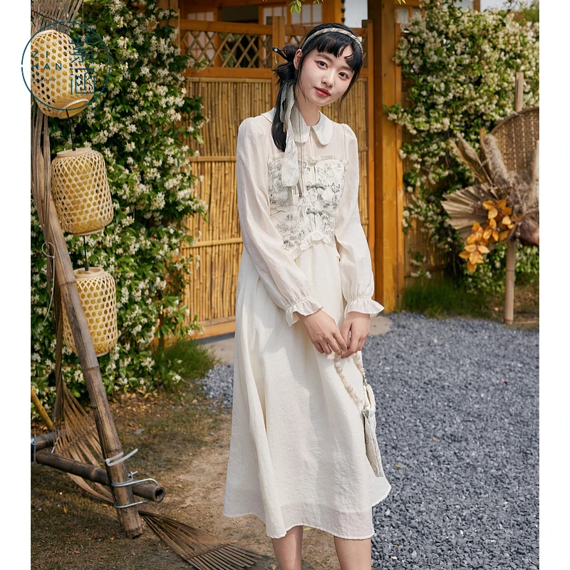 紫涵新中式刺绣连衣裙女秋季新款翻领荷叶边Z4Z06DS013