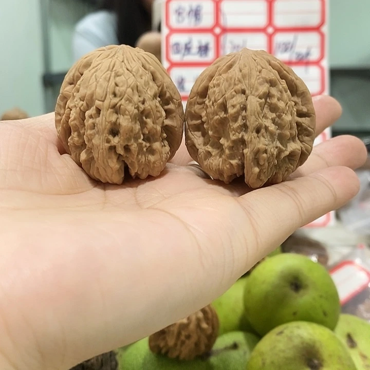 文玩核桃吊坠暴雪37