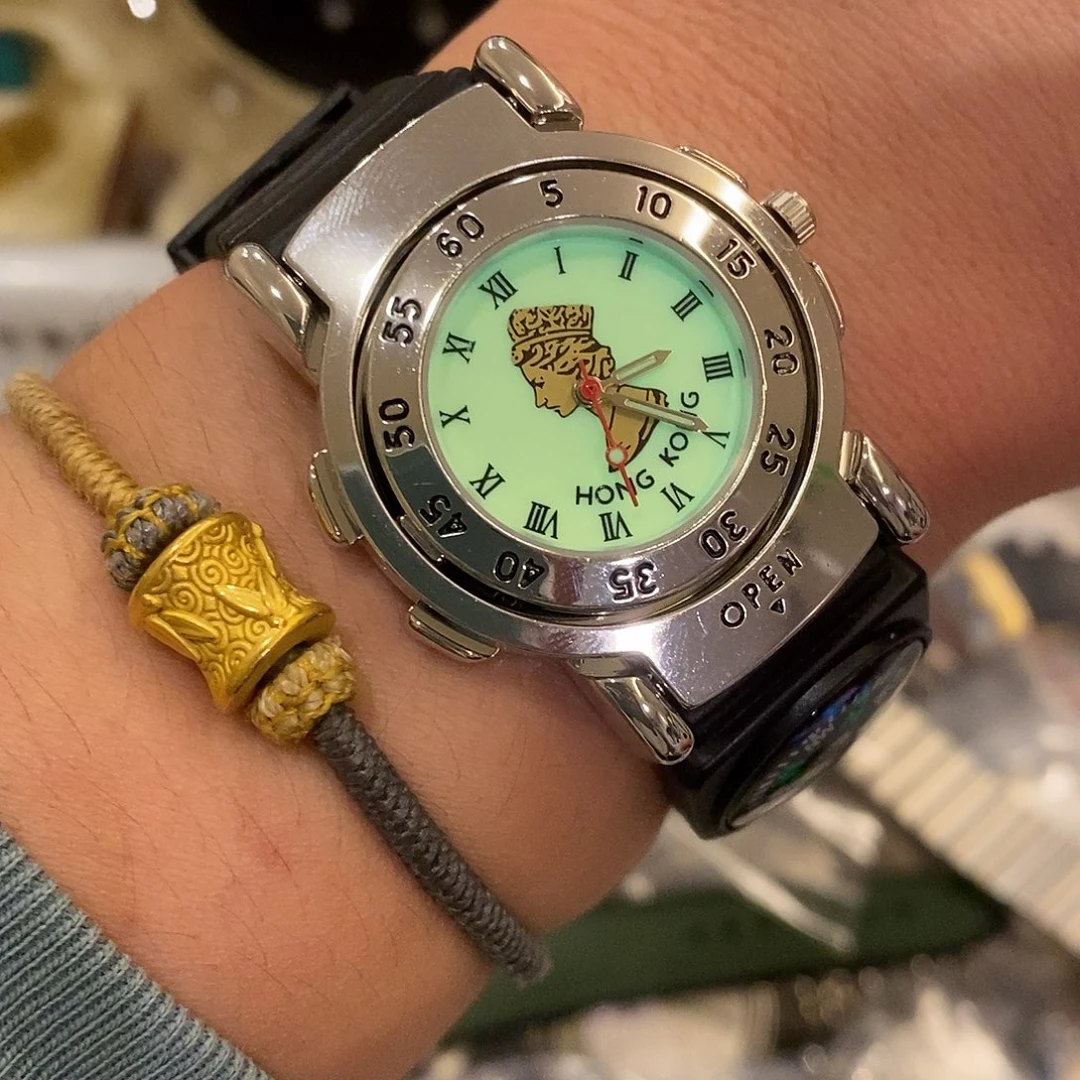 精钢帆布镀金石英机芯