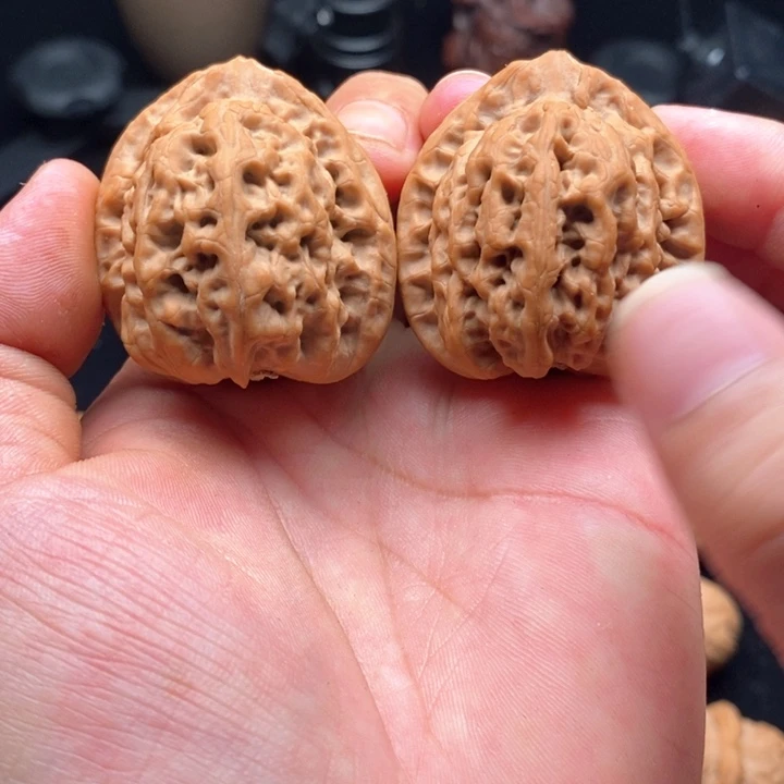 查***斯文玩核桃吊坠40佛肚