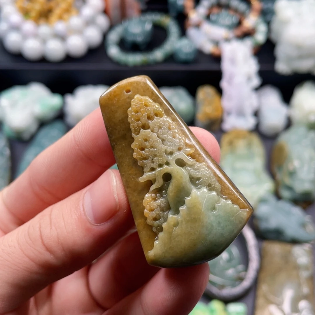 颈饰未镶嵌翡翠翡翠