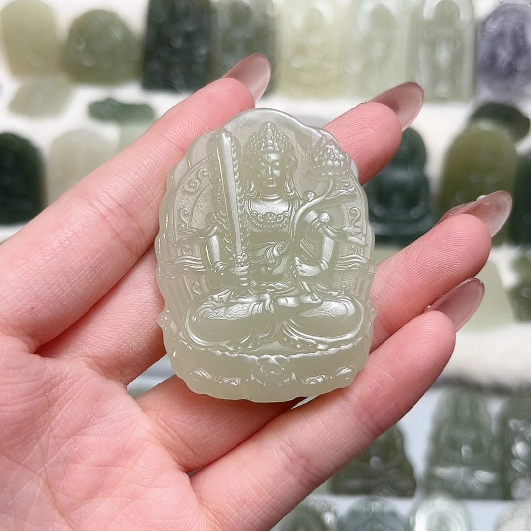 心***变和田玉未镶嵌颈饰
