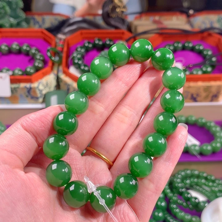 三***宿和田玉（碧玉）未镶嵌手串