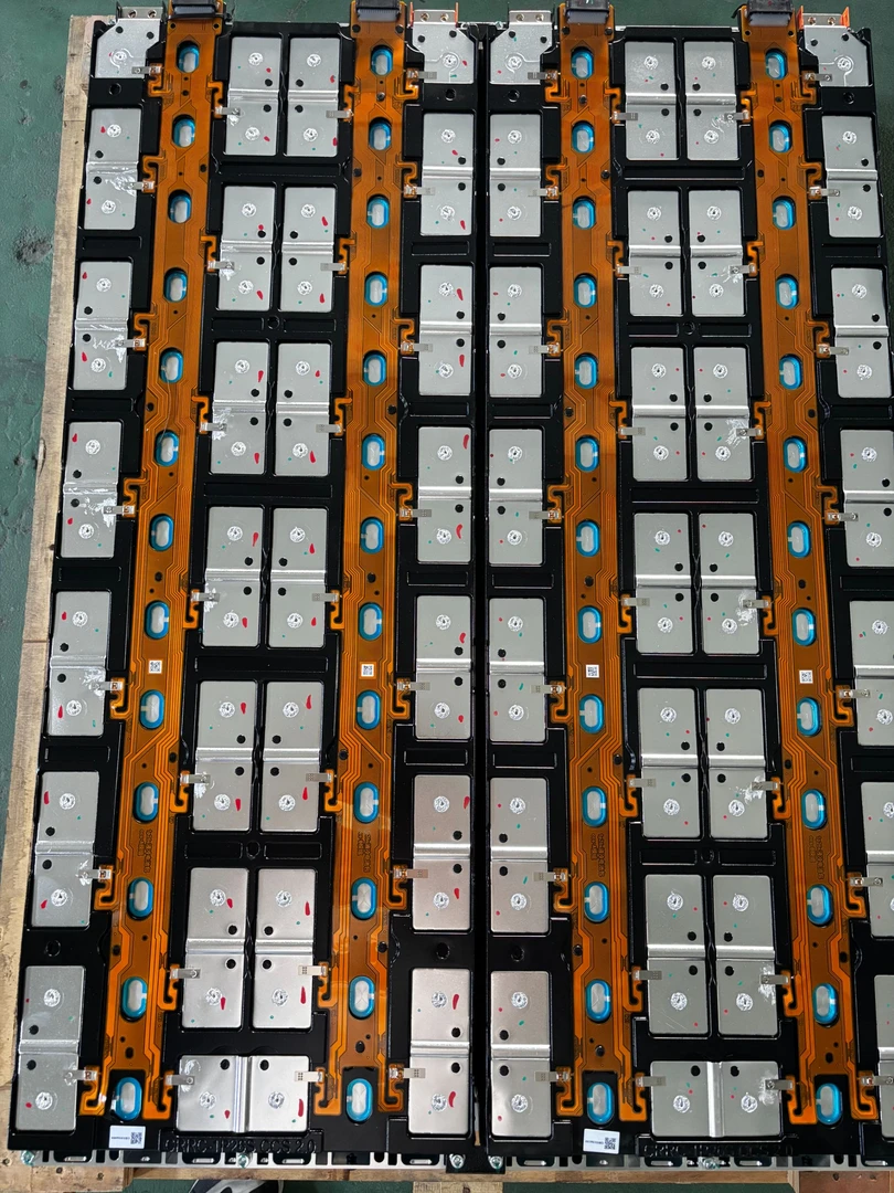 25年宁德铁锂电芯3.2V280AH4片/24片模组 实测超容