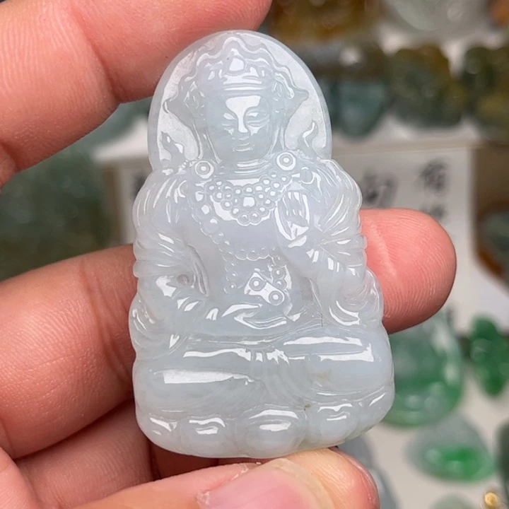 翡翠未镶嵌颈饰度母观音
