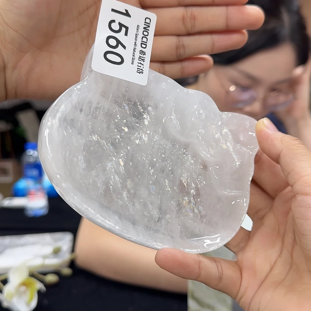 1560白水晶小猫福利