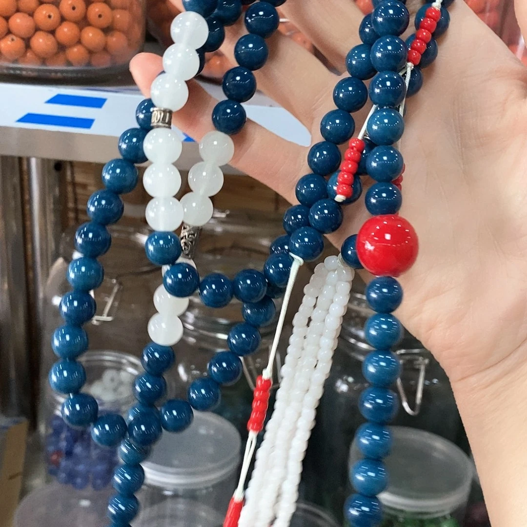 琉璃颈饰S*R688788887988999000