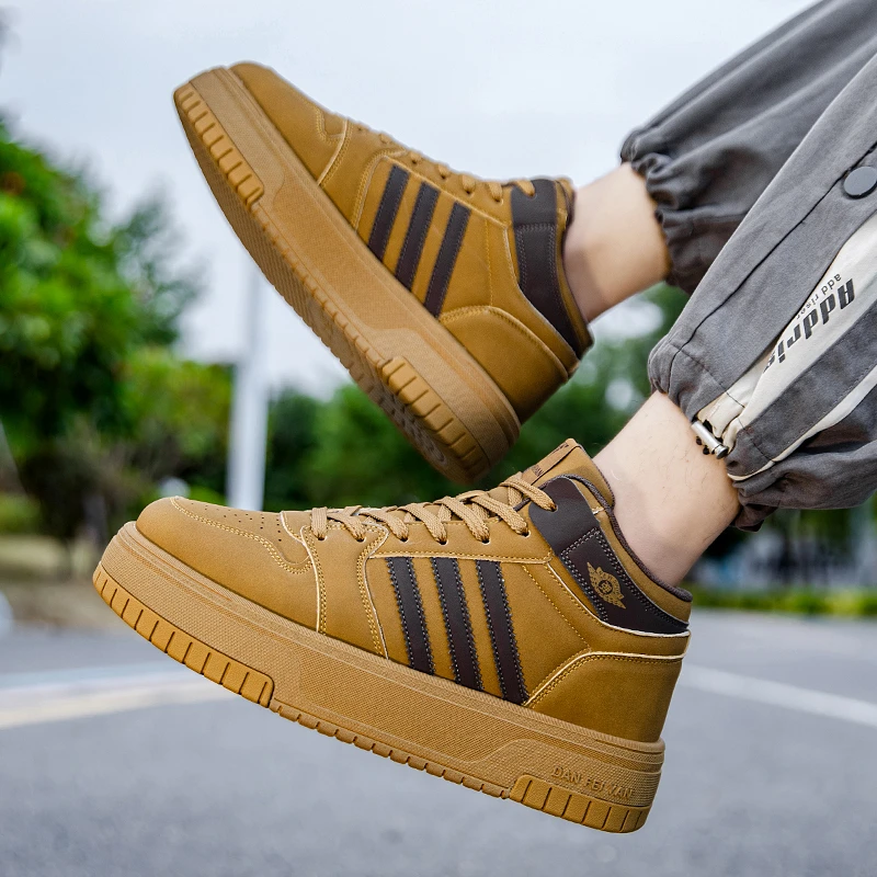 单飞燕冬季高帮新款保暖踢毽子鞋运动休闲毽球鞋百搭潮流大白毽鞋