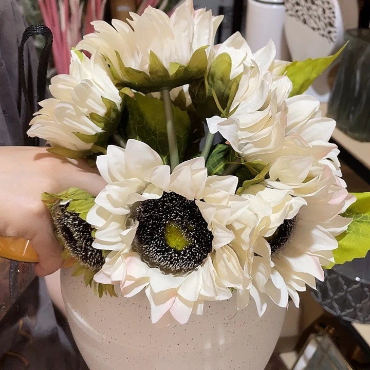 陶瓷花瓶部分（微瑕）