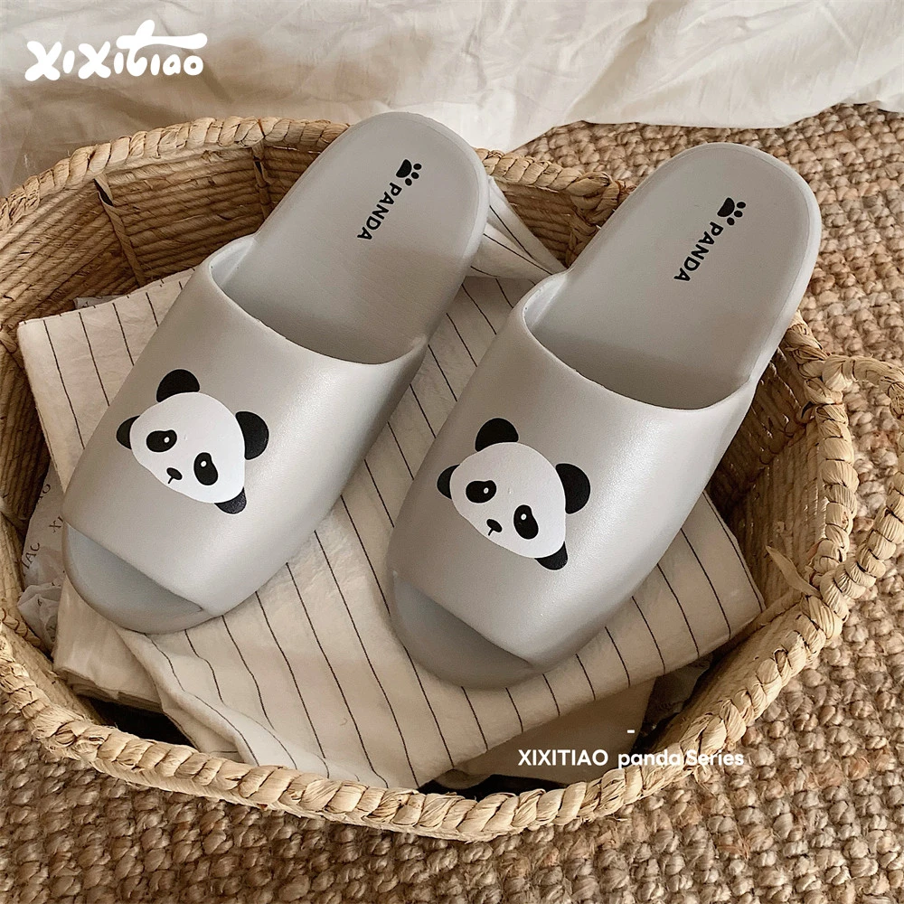 细细条 EVA浴室情侣一字凉拖可爱熊猫夏季创意轻便舒适男女凉拖鞋