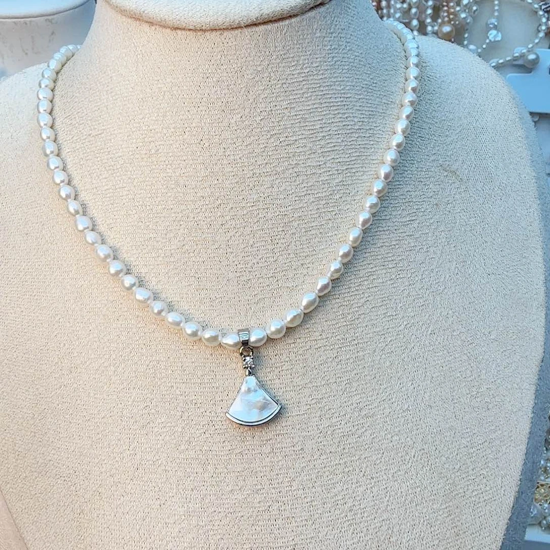 未镶嵌颈饰淡水珍珠