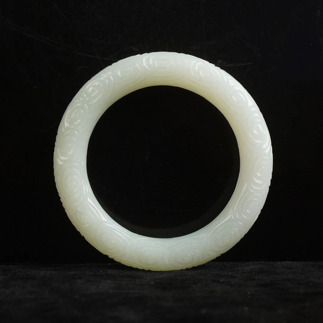 【清】白玉云纹手镯（内径5.76cm重81g）QTY500