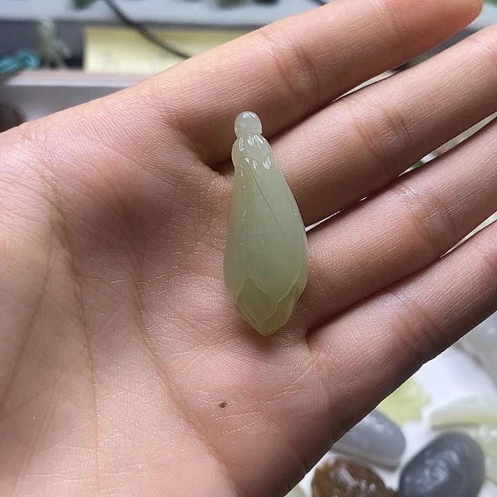 和田玉未镶嵌颈饰南*