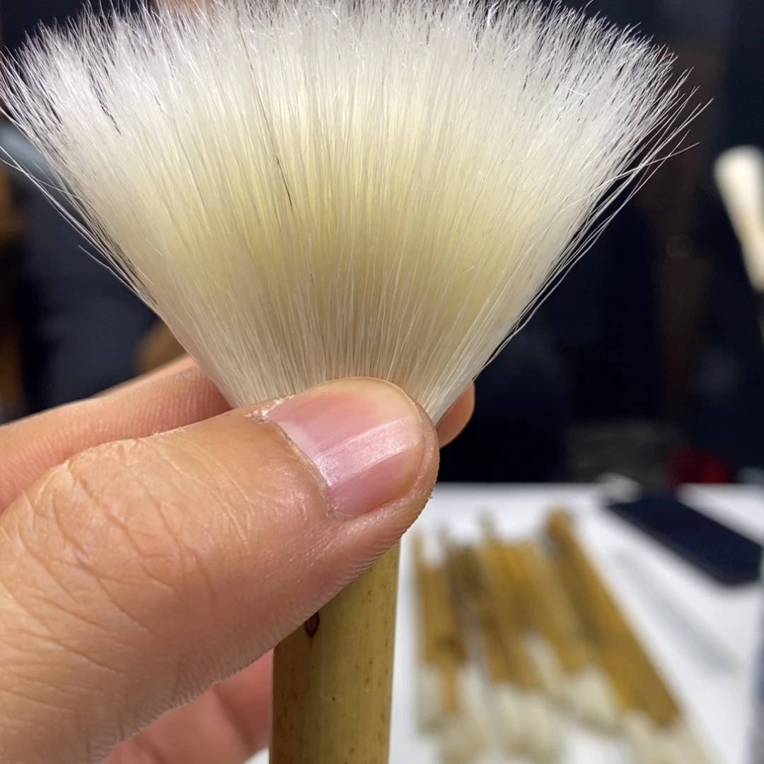 放漏03号，4.8出峰，1.0口径，纯细嫩光峰羊毫